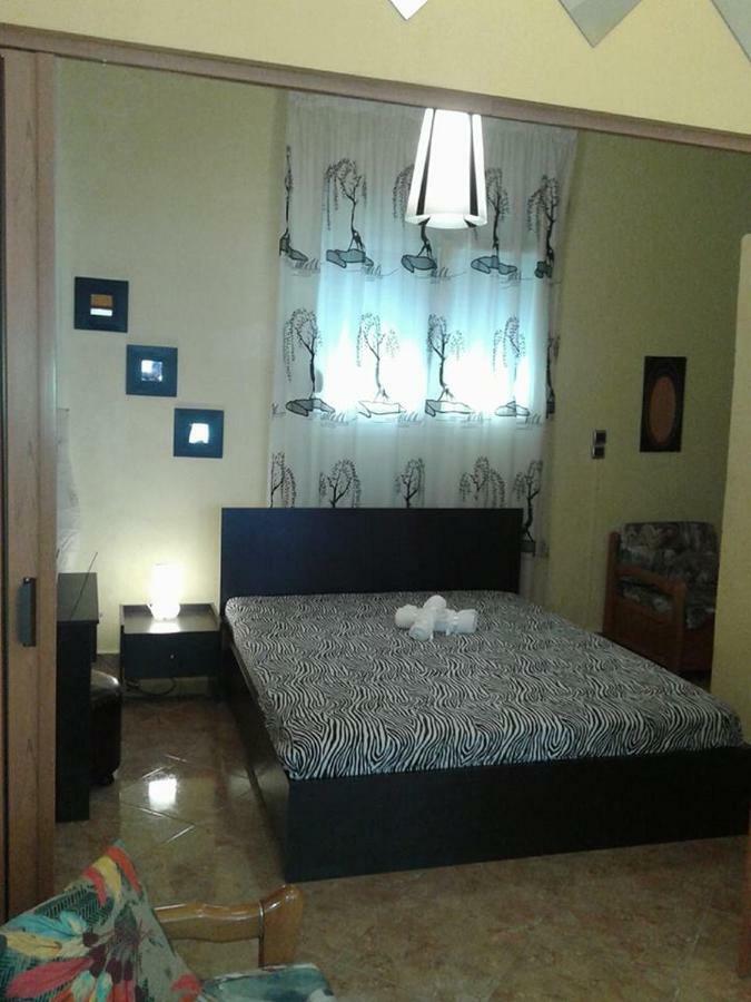 Gatos Apartment Skala Marion Exterior photo
